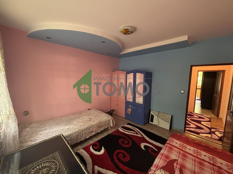 Продава се Тристаен апартамент в Стара Загора, Три чучура - север - 86 кв.м за 907 €/кв.м - Снимка #9