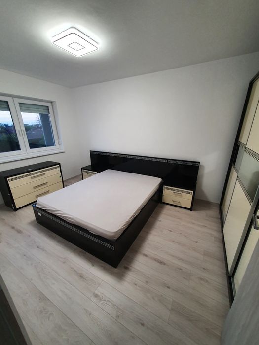 Inchiriez Apartament 3 camere bloc nou cu garaj subteran inclus