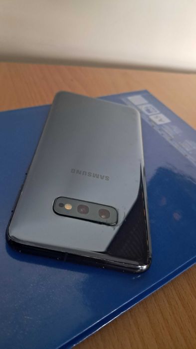 Samsung galaxy s10e