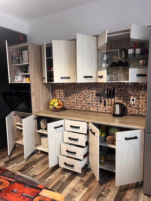 Bucatarie finisaj stejar gri / stejar alb, 260 cm (200 blat+60 soldat)