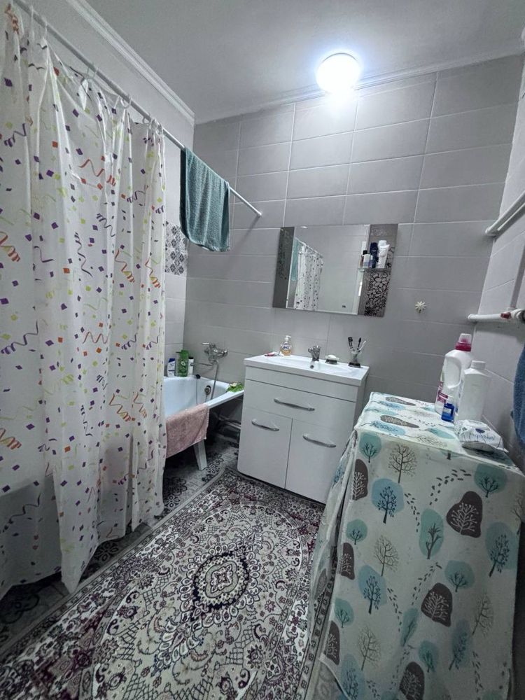 Продам 2-ную квартиру в пятом мик-не