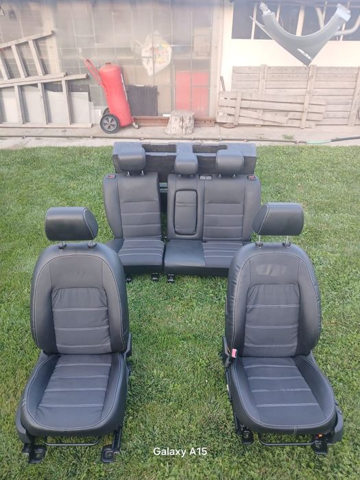 Interior piele perforata alcantara scaune ford focus 2 facelift 2009