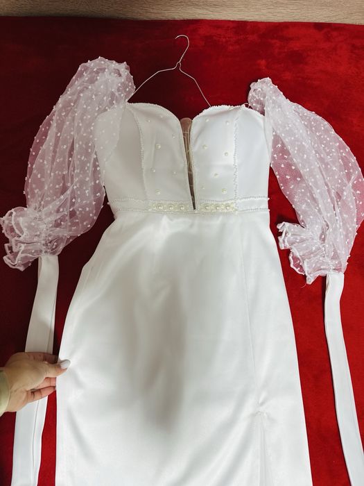 Vand Rochie de stare civila realizata pe comanda