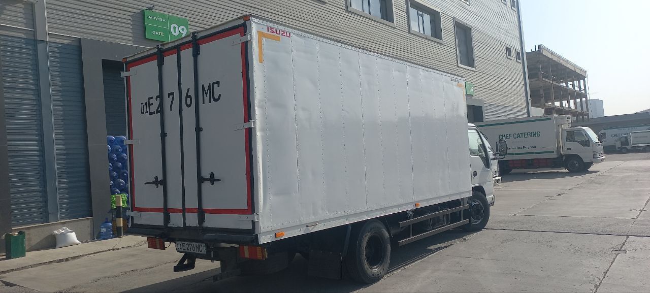 Isuzu sotiladi srochniy
