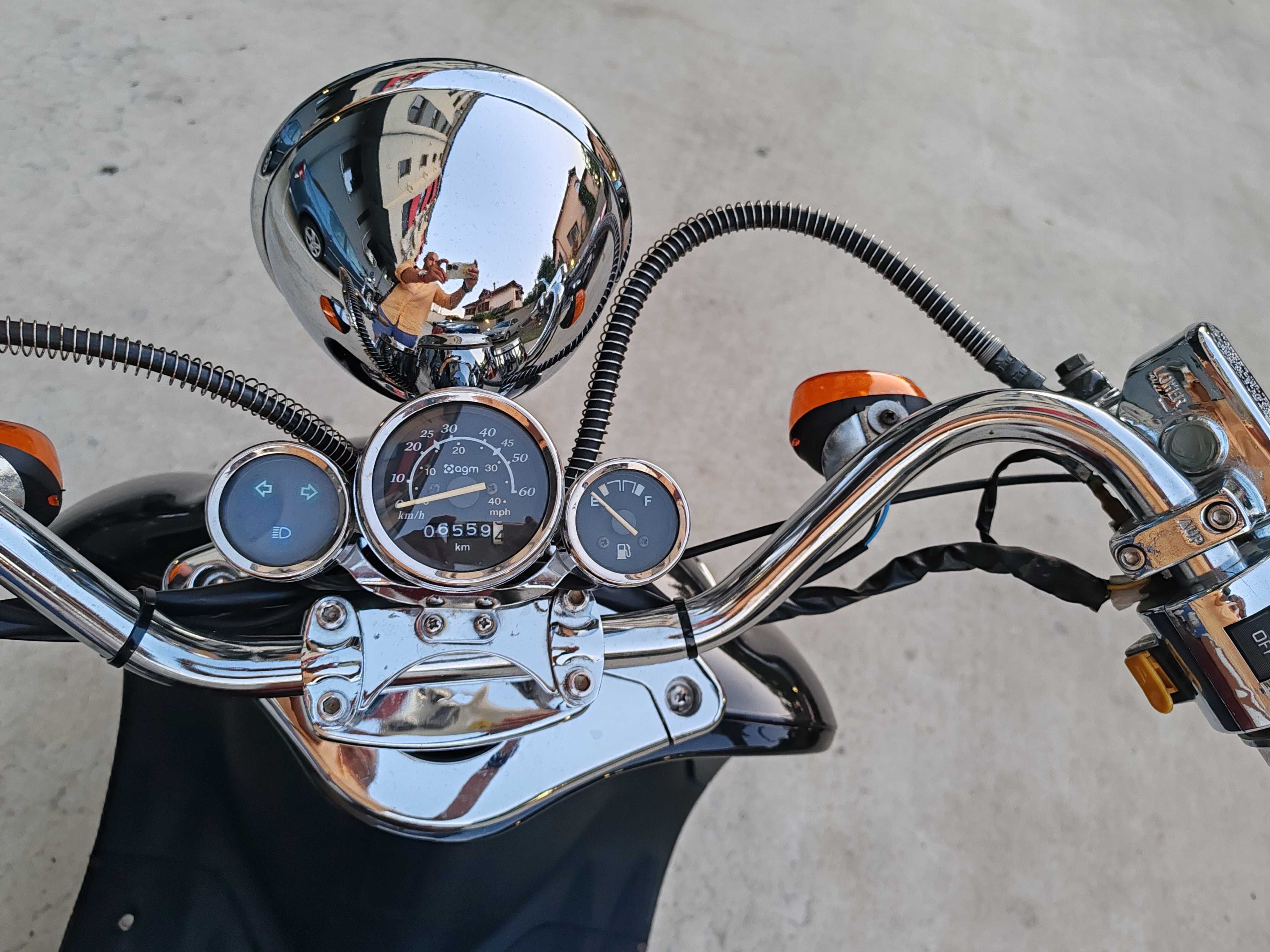 Fara permis(A-B)! Se vinde scuter retro
