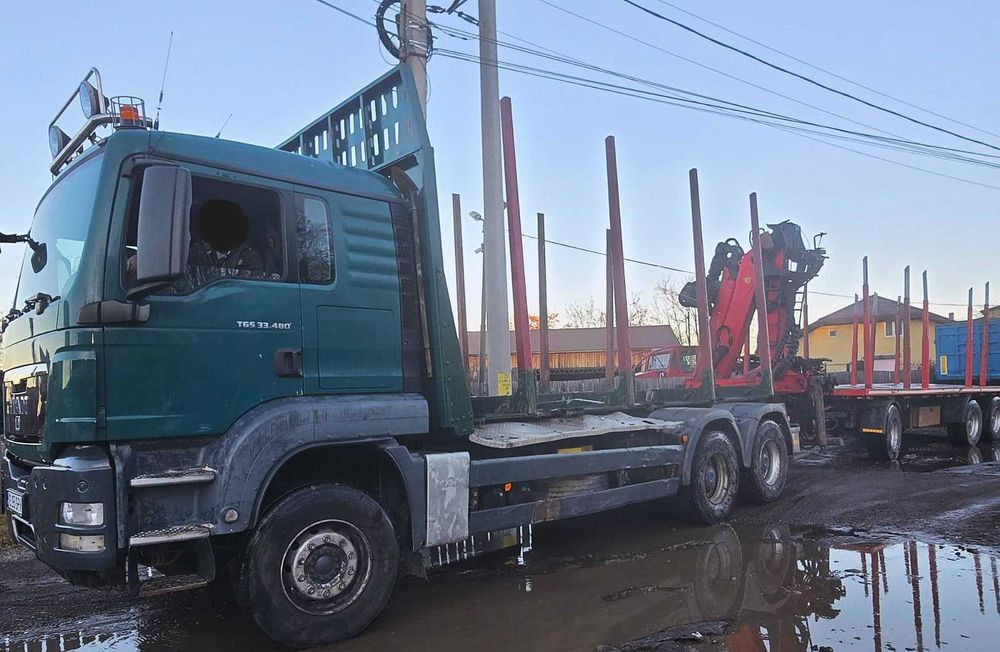 Camion Forestier 6X4 , Remorca 3 Axe , Macara Epsilon 120