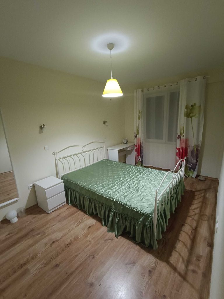 Дава се под наем Двустаен апартамент в Бургас, Сарафово - 50 кв.м за 127.5 € - Снимка #1
