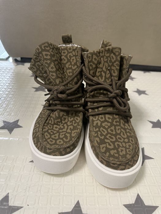 Дамски есенни боти