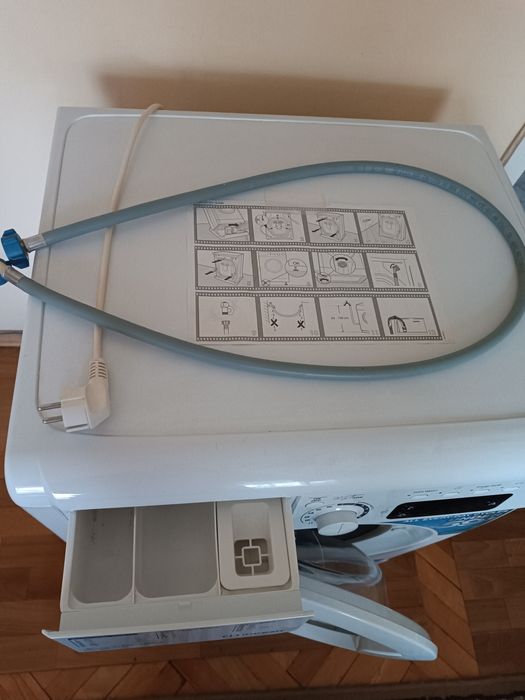 Пералня Indesit EWE 71252