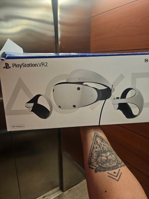 Продаю PS VR2 полный комплект