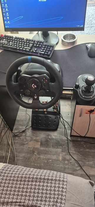 Logitech g923 + shifter