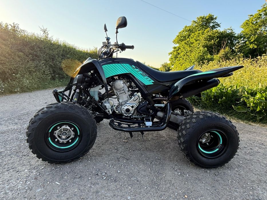 Yamaha raptor YFM 700R