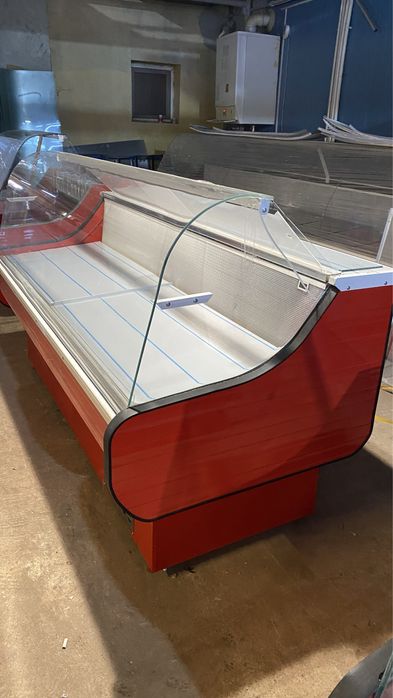 Vitrina frigorifica pentru mezeluri/carne profesionala