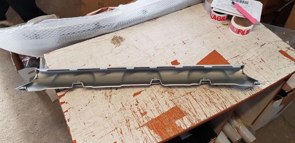 Ornament bară față nou Dacia Sandero Stepway 2 2017_2018_2019_2020