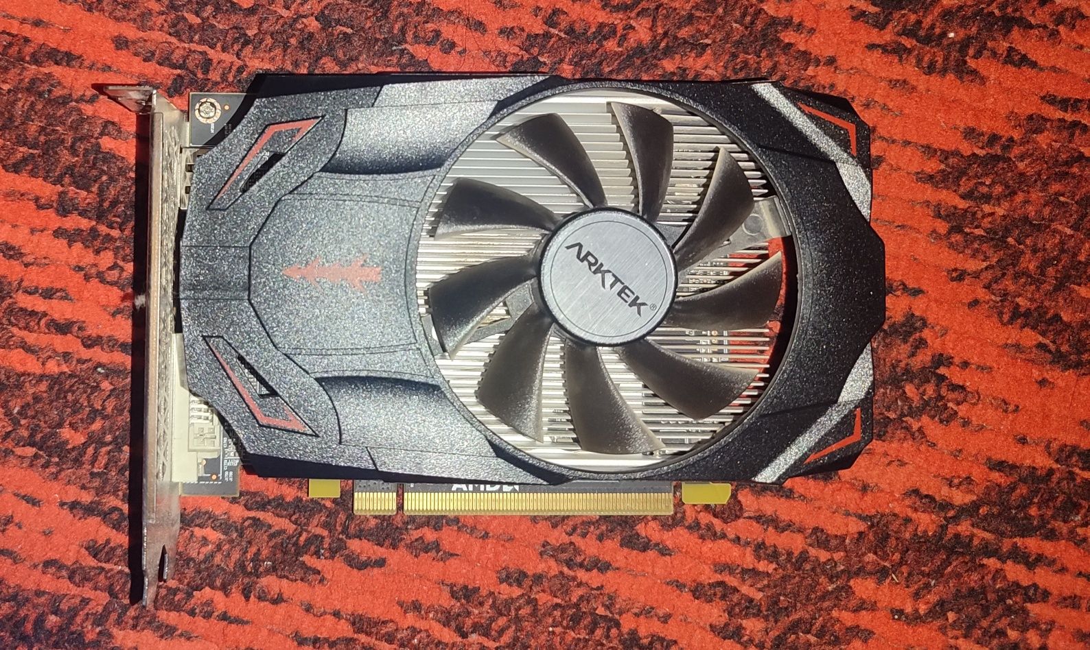 Видеокарта RX 550 4gb DDR5
