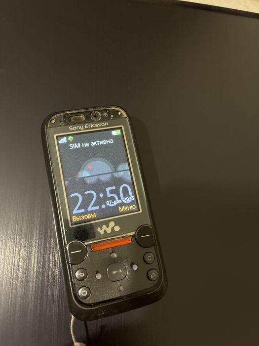 Прадаю  Сони Эриксон