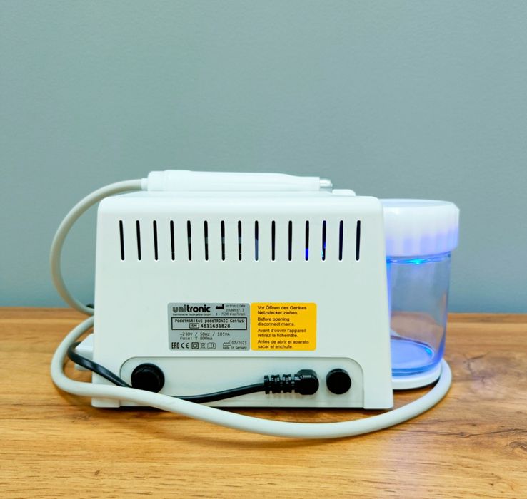 Аппарат для педикюра со спреем PodoTronic Genius