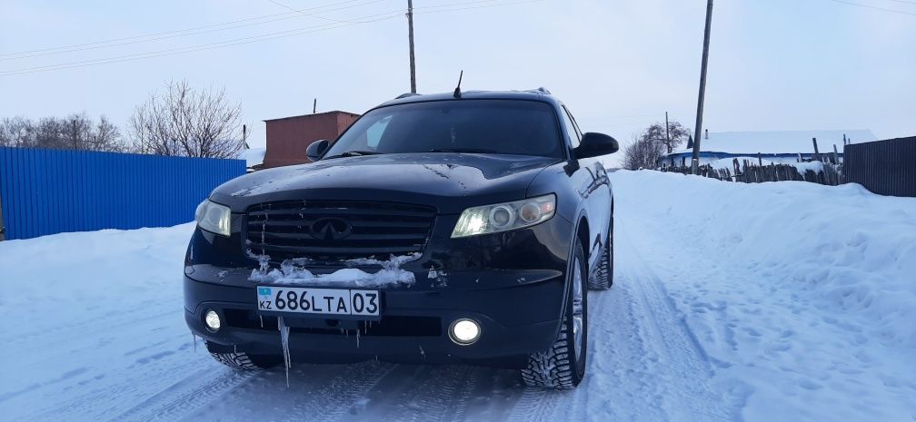 Продам infiniti fx35