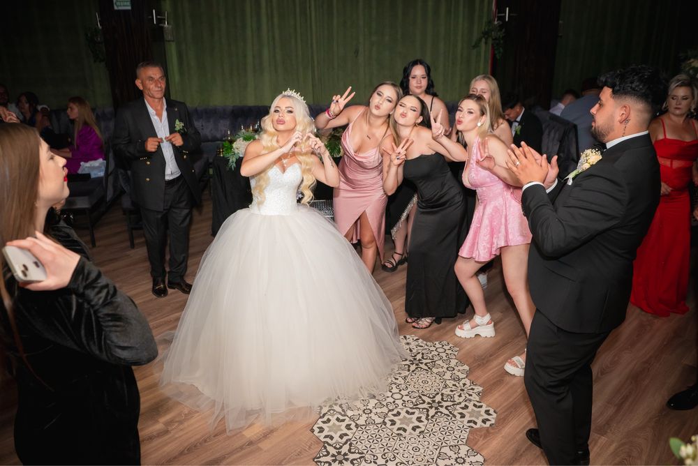 rochie mireasa tip princess