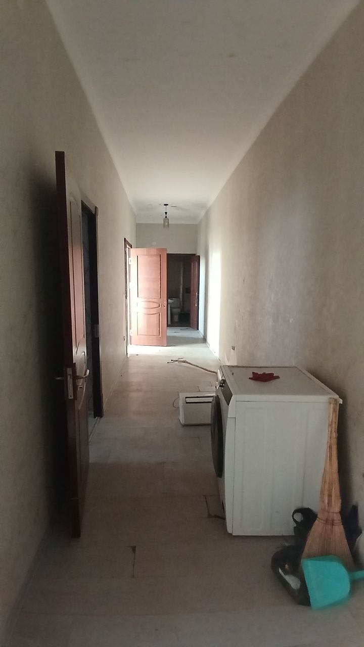 SROCHNE SOTILADI 3xonalik 3 etaj 78.2 kvadrat naxtga faqat