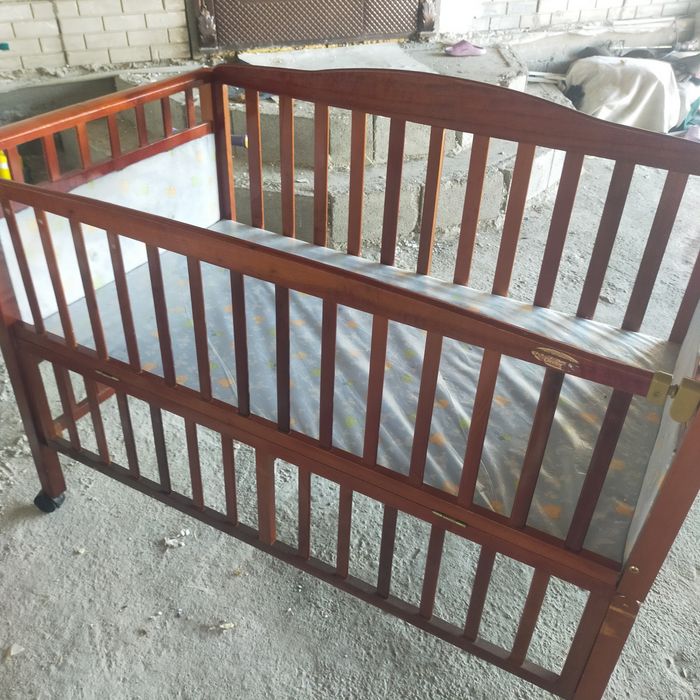 Манеж детский в хорошем состоянии