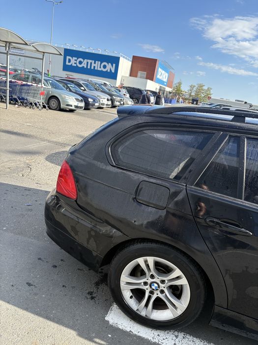 BMW Seria 3 Touring E91 LCI 318i • 2009 • Benzină
