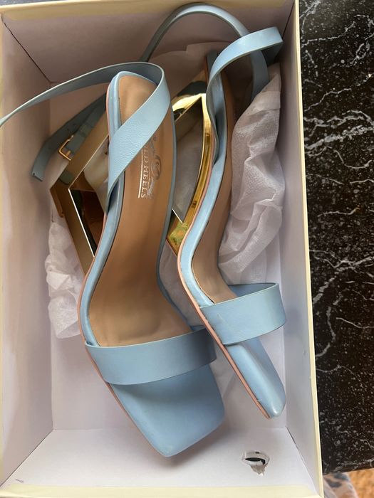 Обувь женская на 38 размер