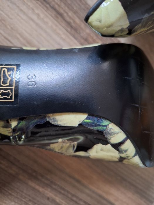 Pantofi noi "Il Passo", mar 36