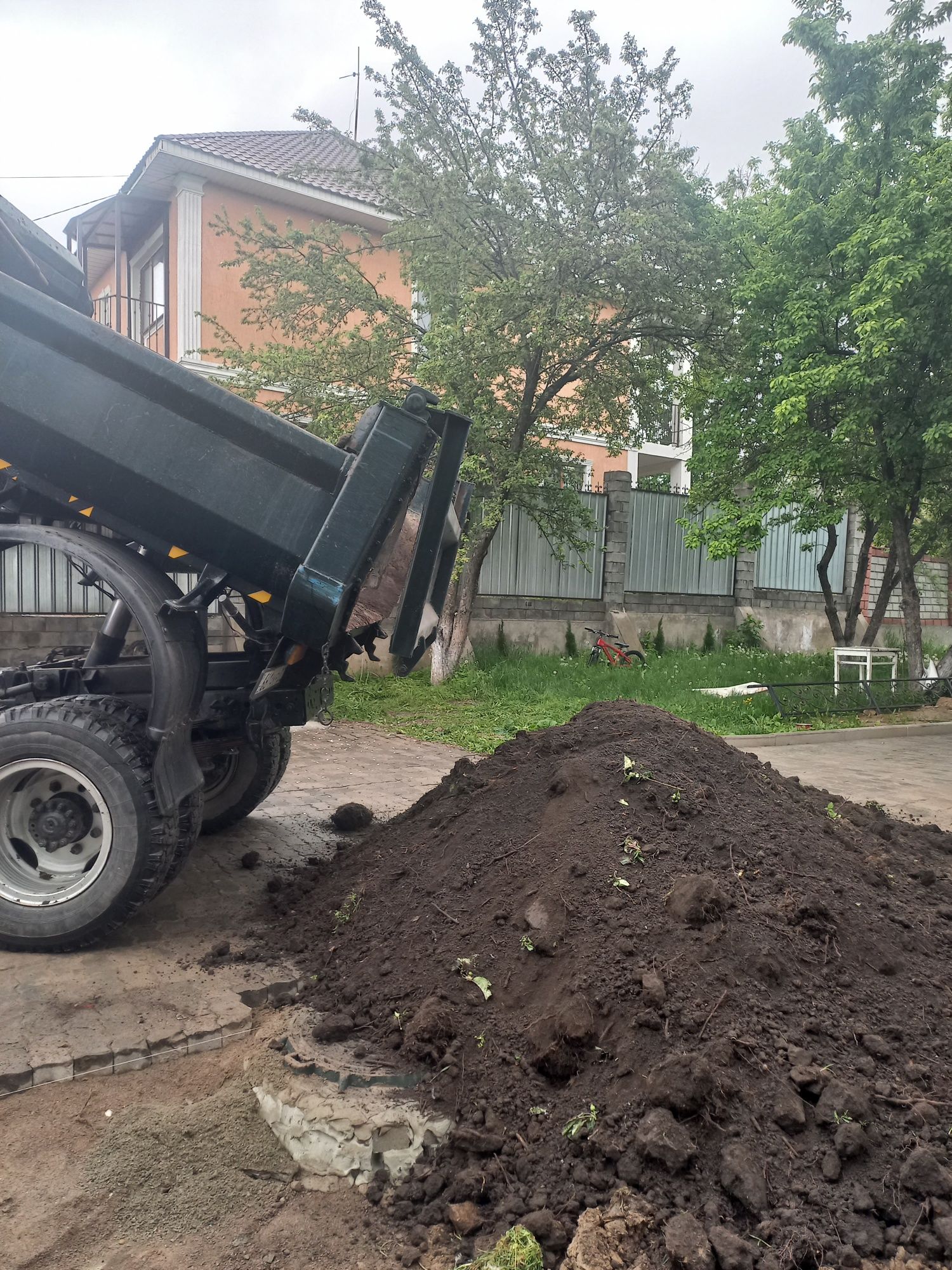 Чернозем  мешкапи