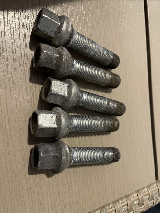 Prezoane auto M14 X 1,5   75mm