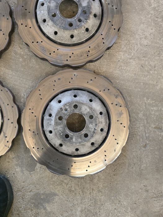 Vand discuri frana audi rs6 c7 4G0.615.301.AH second + placute