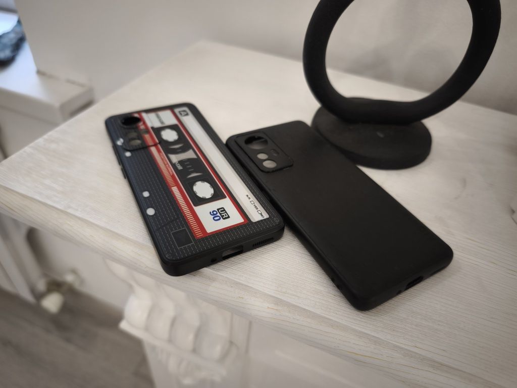 Продам Xiaomi 12