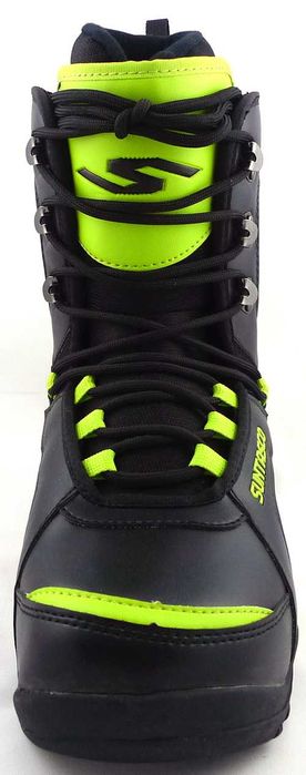 Boots snowboard noi marimea 44 se potrivesc picior 43