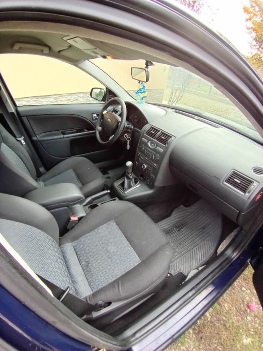 De vânzare ford mondeo mk3 2.0 tdci 2005 115cp