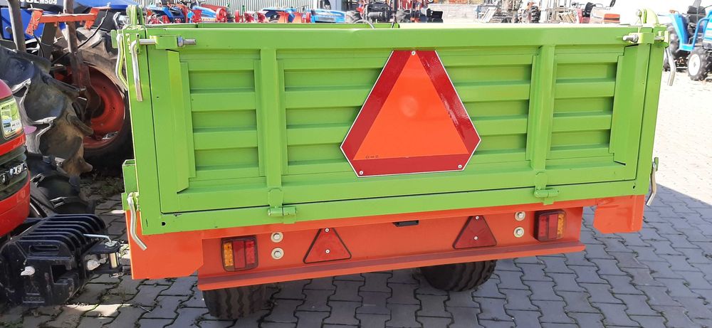 Remorci agricole monoax basculabile 1,5T si 2T cu Carte de identitate