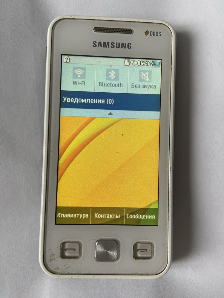 Телефон Samsung