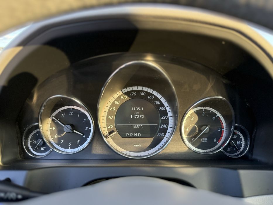 Mercedes-Benz E 220 CDI* 2012г* Автоматик* 147.000КМ* НОВА*