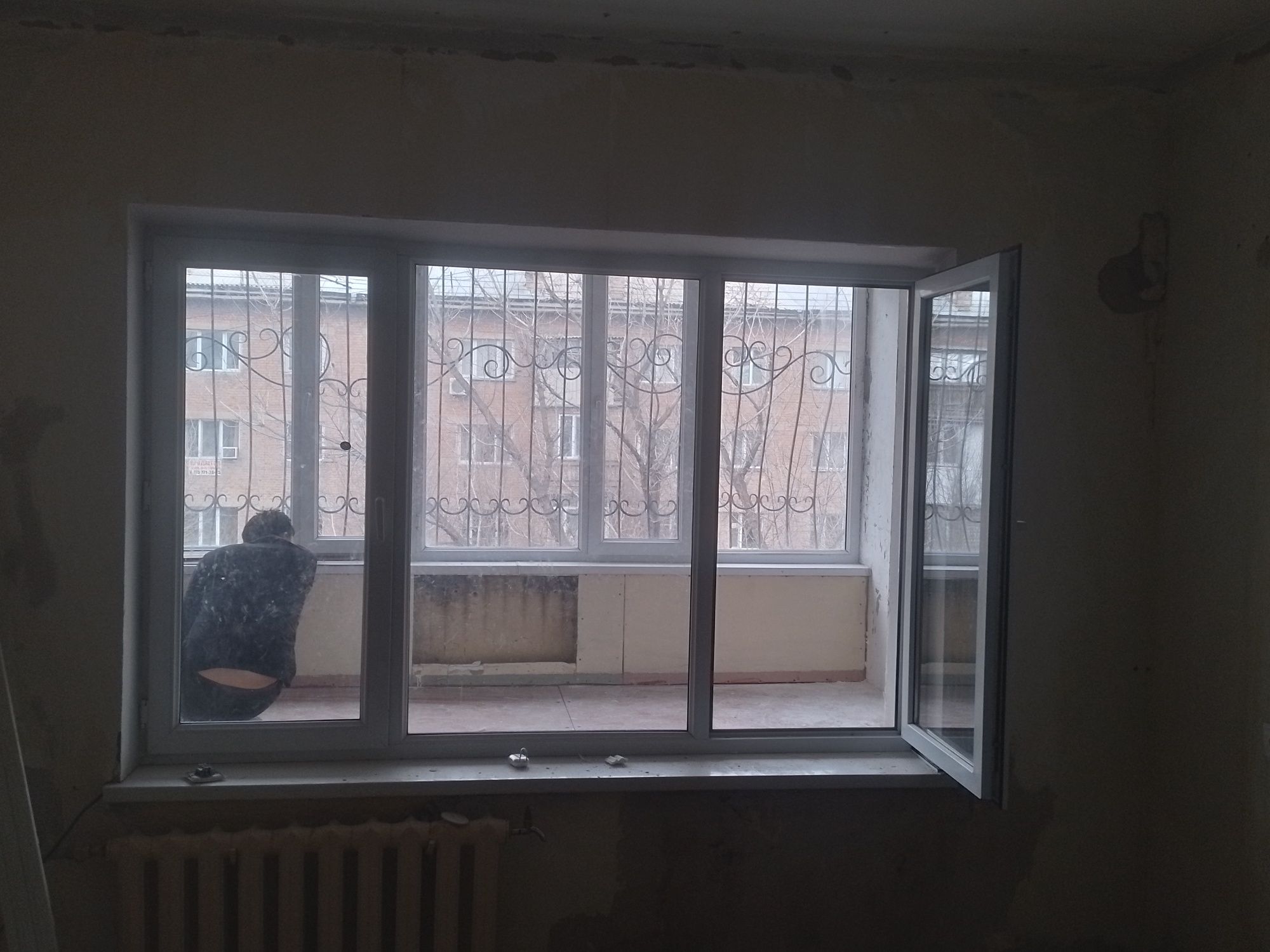 пластик терезе сатылады