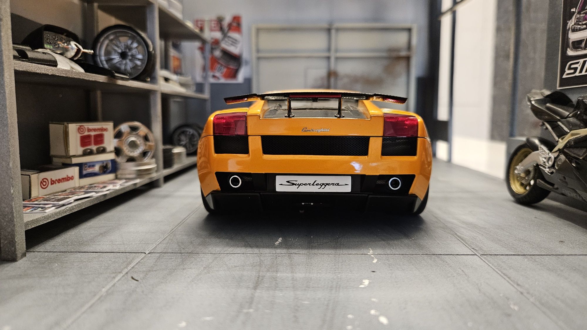 AUTOart Lamborghini Gallardo Superleggera 1:18