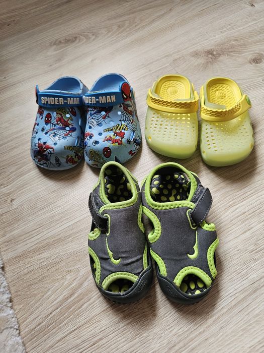 Лот от детски употребени дрехи размер 98/104