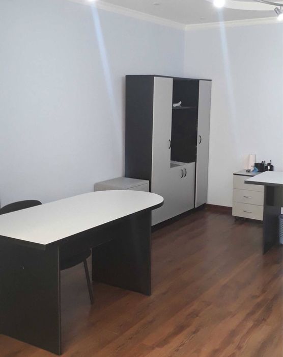 Аренда под офис Метро Дружба 70м2 С Мебелью! 1 этаж 1 линия