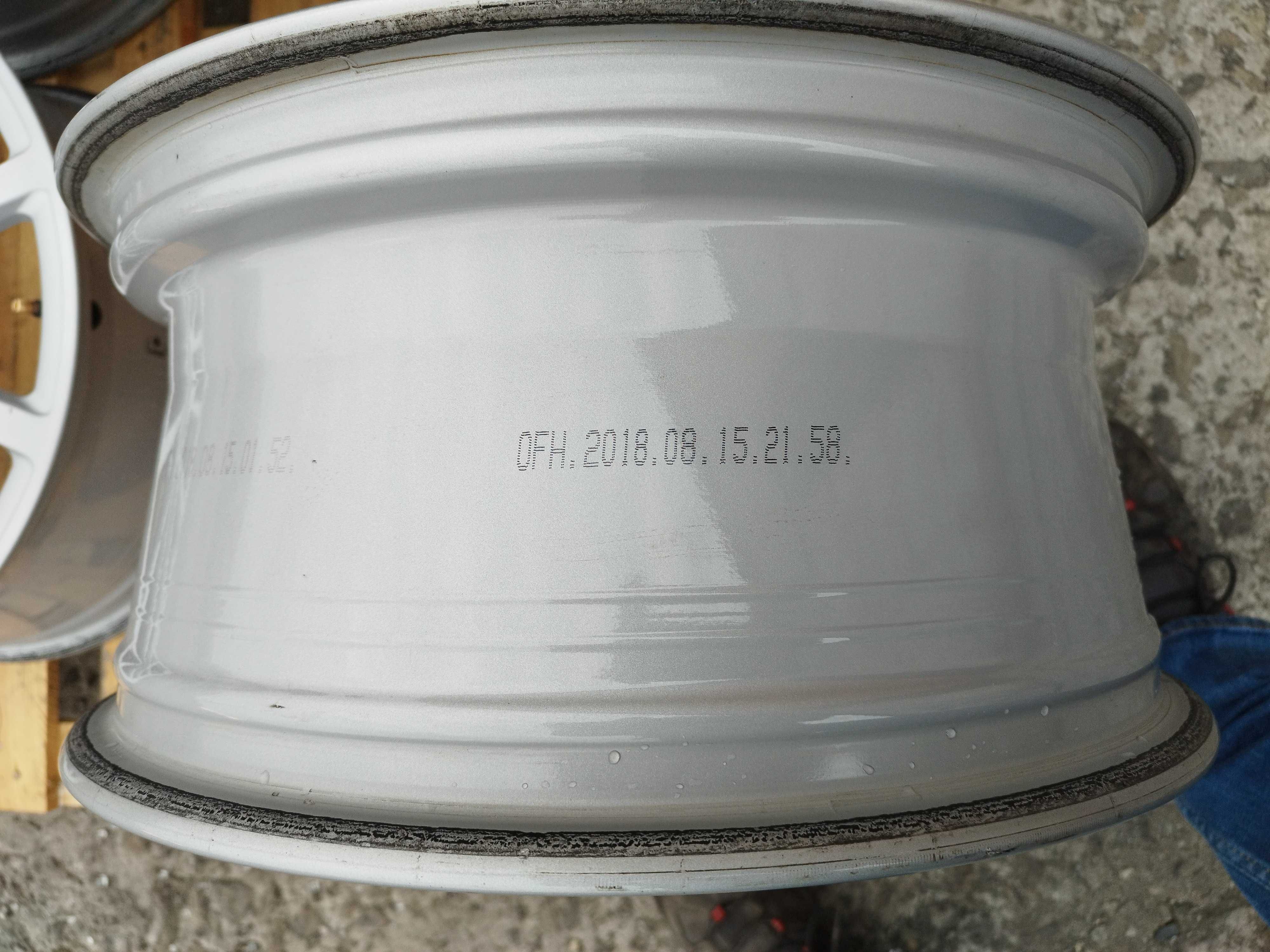 17" джанти 5х112 Audi A6 4K F2 C8 S-Line 7,5J et36 Като Нови Оригинал