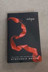Eclipse и Breaking dawn книги на английски Stephenie Meyer