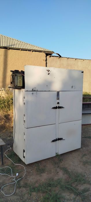 Холодильник 4 дверный