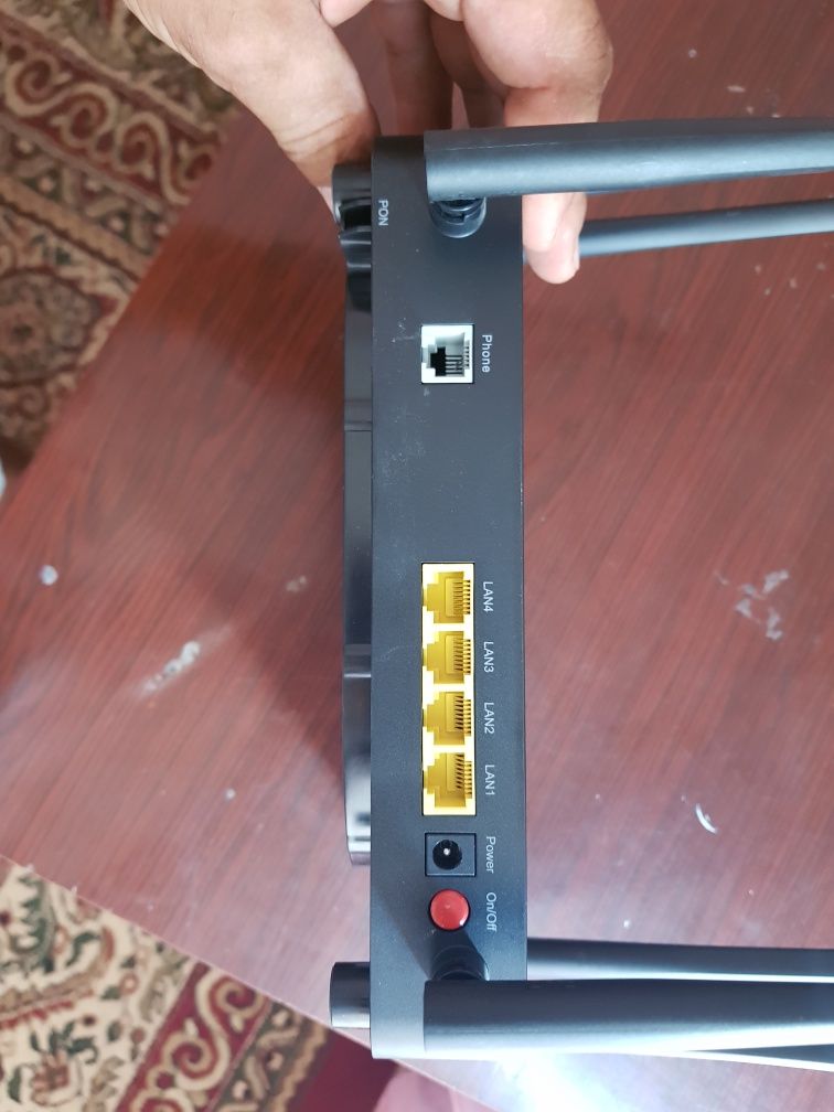 GPON wi-fi ZTE F680 V9