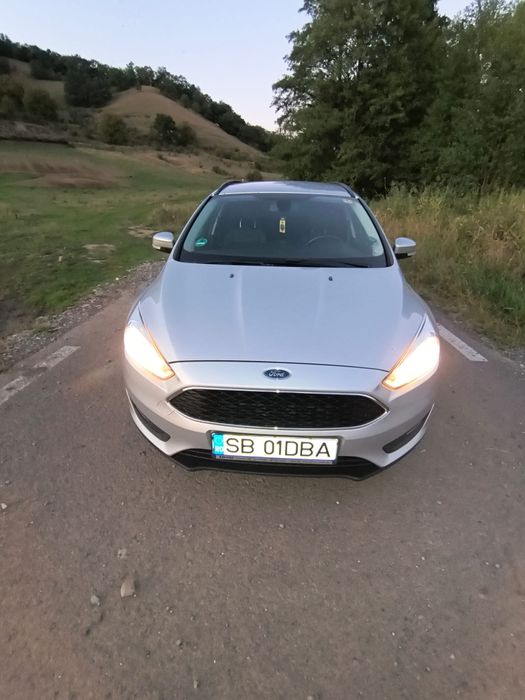 Vând Ford focus mk3 1.6 diesel 2015 tdci