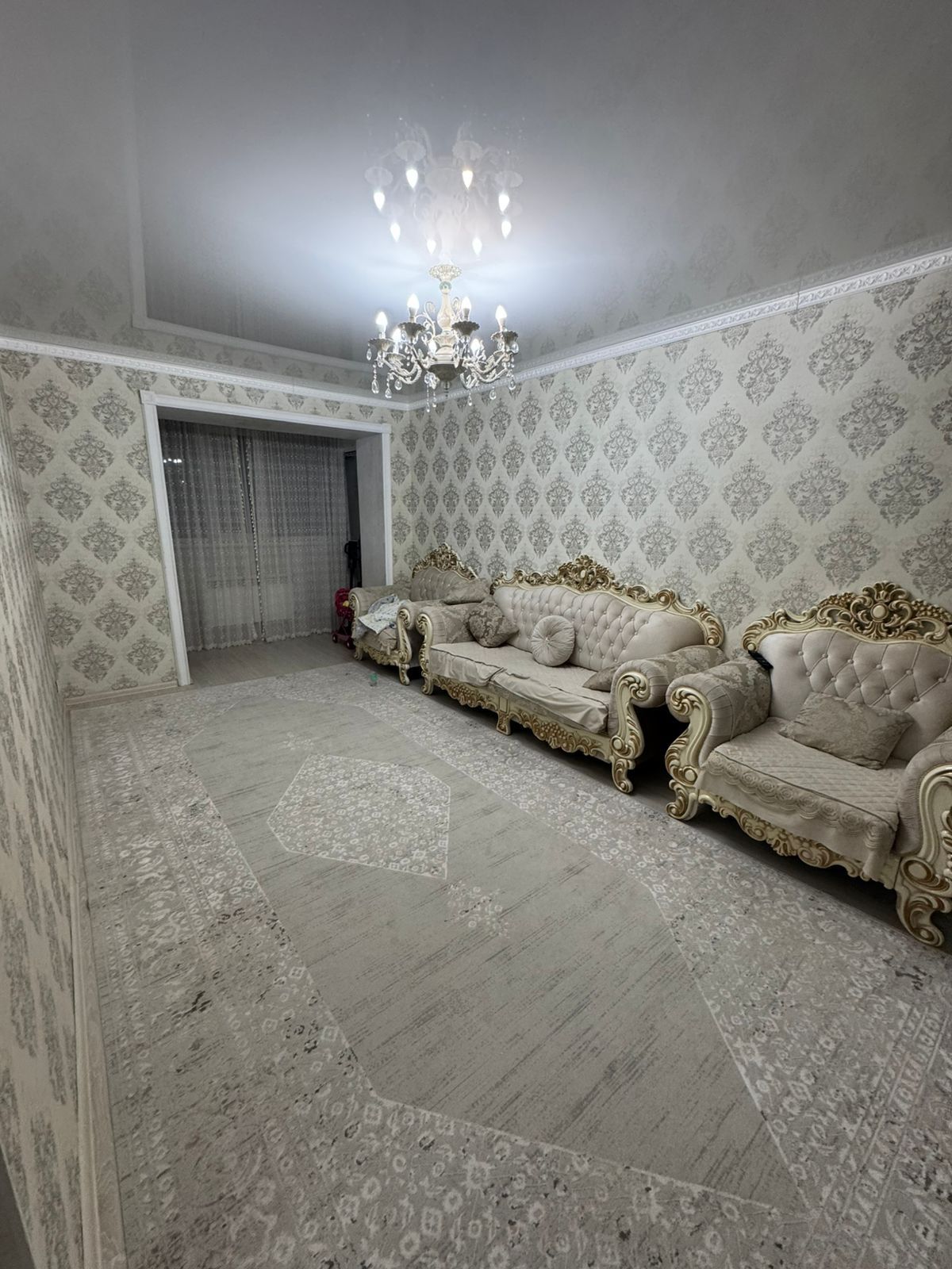 СРОЧНО!!!Продам 3 к.кв ЖК БирГрупп р-н АлтынОрда 4/5 этаж