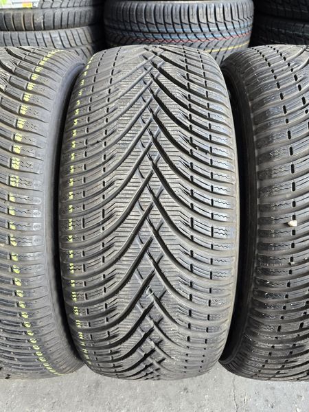 235/50/18 KLEBER 4бр