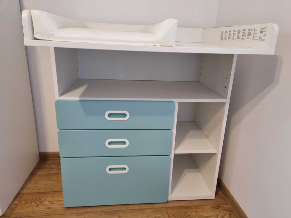 Masa infasat IKEA SMÅSTAD + Saltea VÄDRA