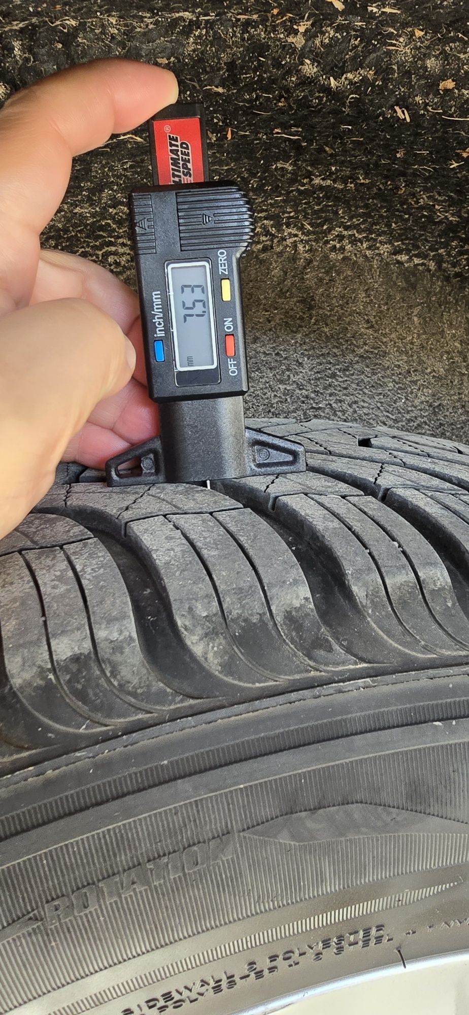 Gripmax 255/50/19